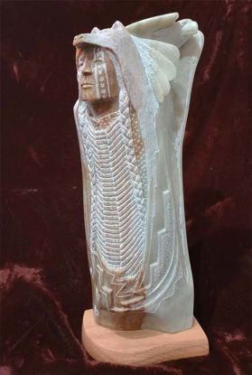 Picture of Navajo alabaster sculpture Ray Pettigrew 750