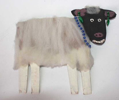 Picture of NAVAJO FOLK ART "SMILING SHEEP"
